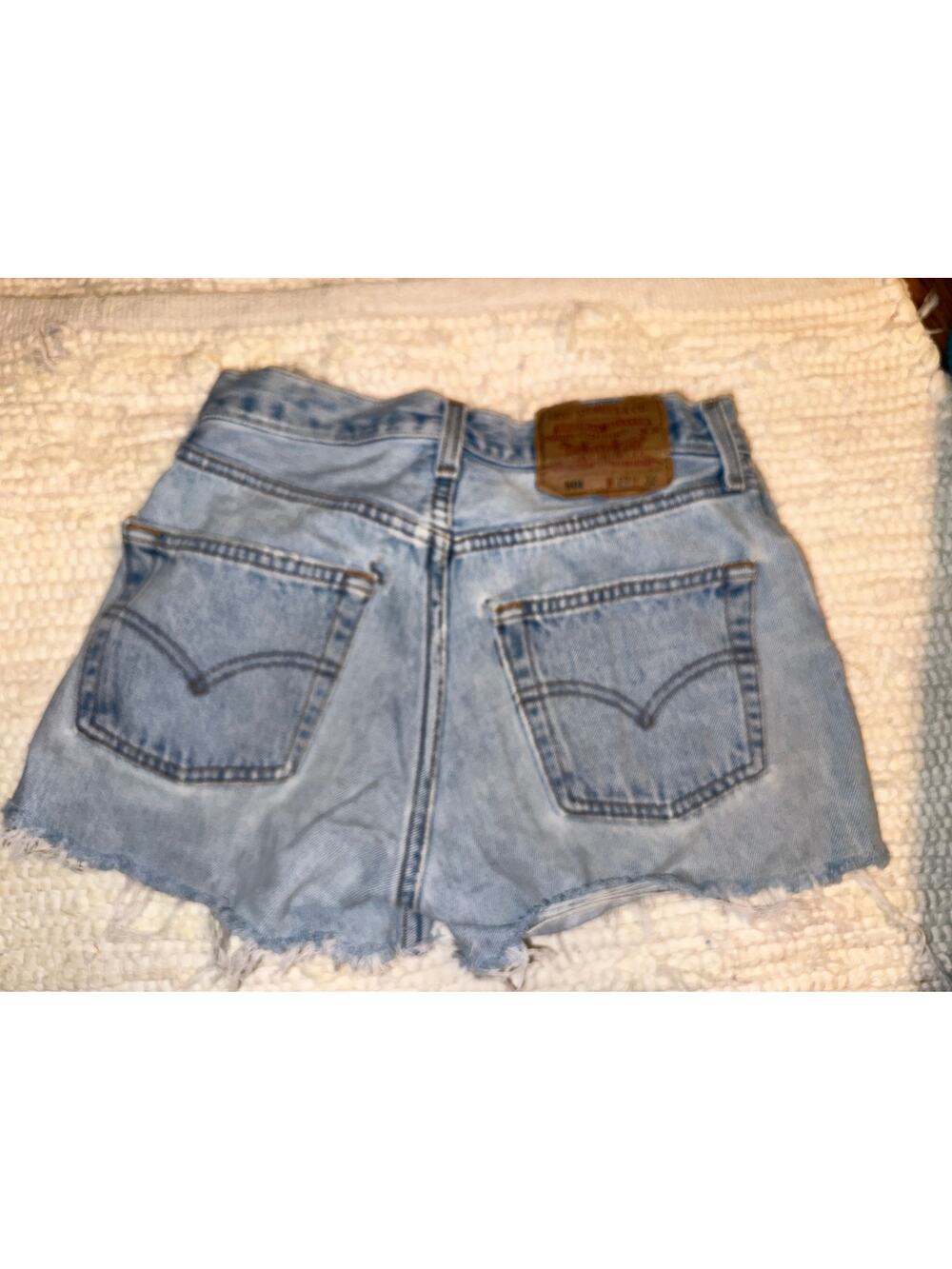 VINTAGE LEVIS  501 BUTTONFLY CUTOFFS SHORTS DAISY DUKES